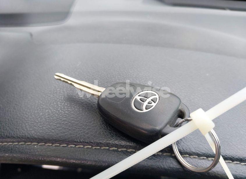 Photo 11 of 2014 Toyota Camry LE (VIN 4T4BF1FK1ER407235)