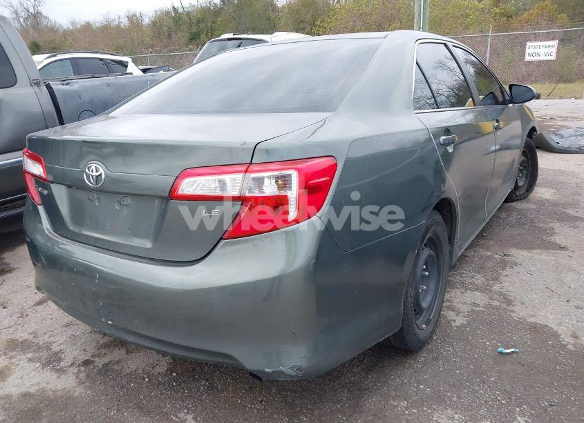 Photo 4 of 2014 Toyota Camry LE (VIN 4T4BF1FK1ER407235)