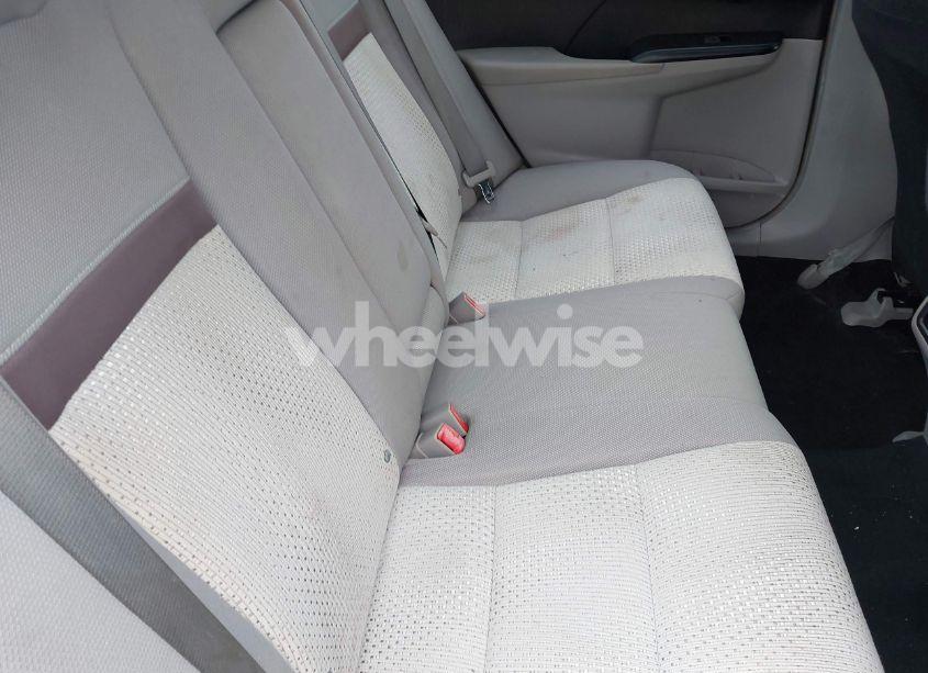 Photo 8 of 2014 Toyota Camry LE (VIN 4T4BF1FK1ER407235)