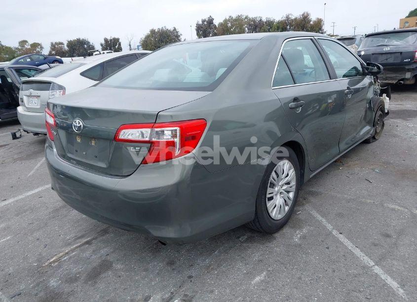 Photo 4 of 2014 Toyota Camry LE (VIN 4T4BF1FK1ER407512)