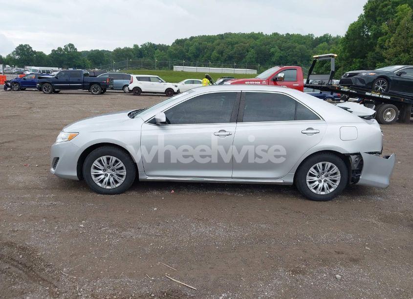 Photo 14 of 2014 Toyota Camry LE (VIN 4T4BF1FK1ER409941)