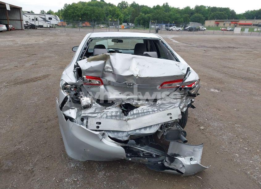 Photo 6 of 2014 Toyota Camry LE (VIN 4T4BF1FK1ER409941)