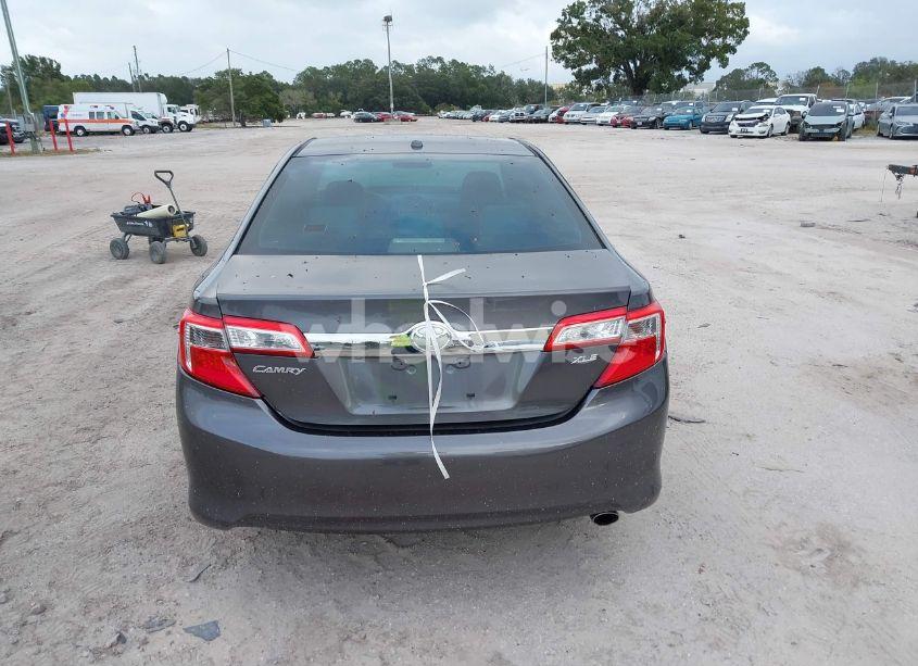 Photo 16 of 2014 Toyota Camry XLE (VIN 4T4BF1FK1ER413097)