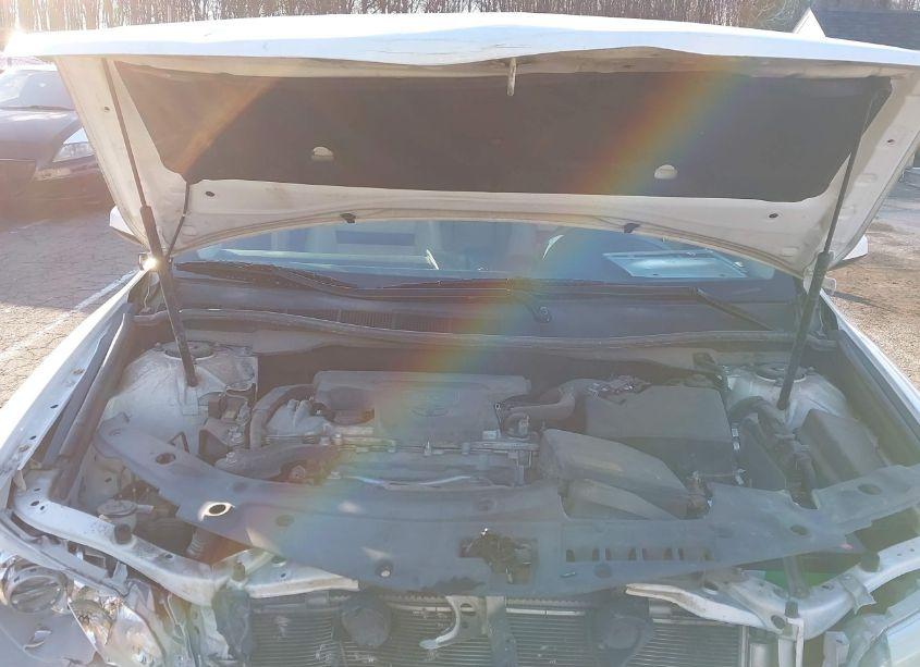 Photo 10 of 2014 Toyota Camry LE (VIN 4T4BF1FK1ER418087)