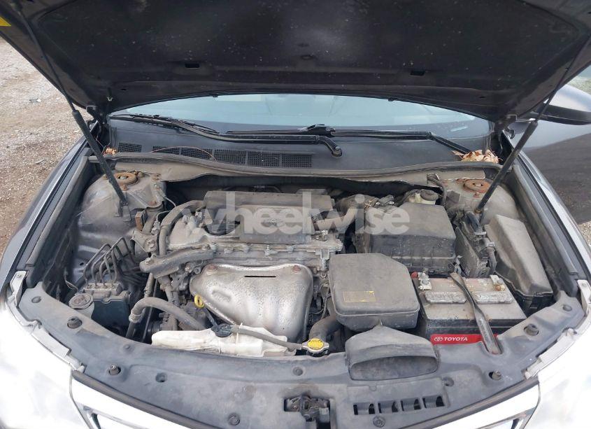 Photo 10 of 2014 Toyota Camry LE (VIN 4T4BF1FK1ER423788)