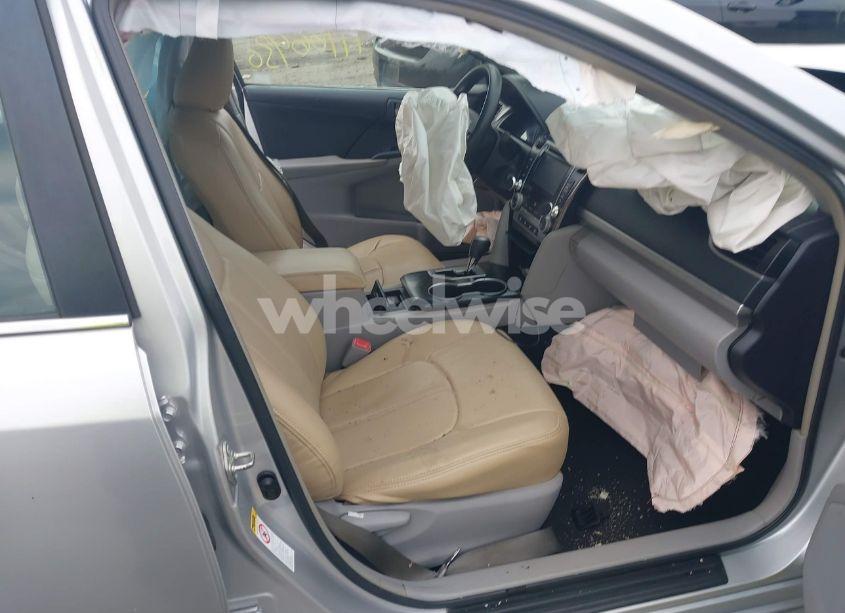 Photo 5 of 2014 Toyota Camry LE (VIN 4T4BF1FK1ER426027)