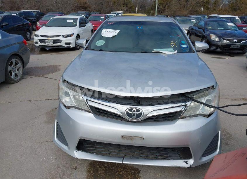 Photo 12 of 2014 Toyota Camry LE (VIN 4T4BF1FK1ER429767)