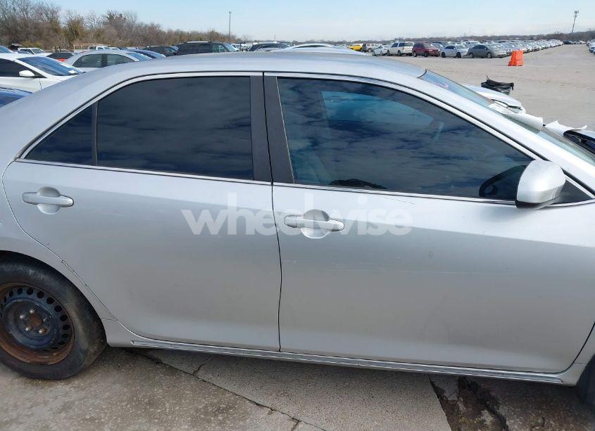 Photo 13 of 2014 Toyota Camry LE (VIN 4T4BF1FK1ER429767)