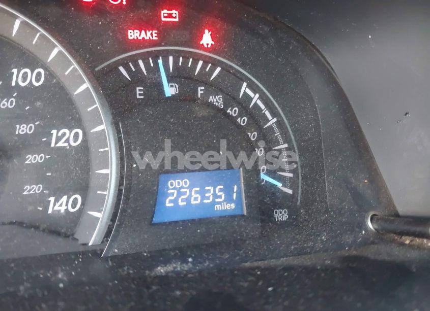 Photo 15 of 2014 Toyota Camry LE (VIN 4T4BF1FK1ER429767)