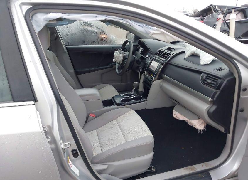 Photo 5 of 2014 Toyota Camry L (VIN 4T4BF1FK1ER438467)