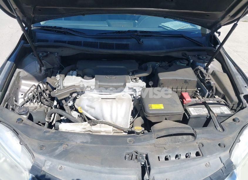 Photo 10 of 2015 Toyota Camry LE (VIN 4T4BF1FK1FR456310)