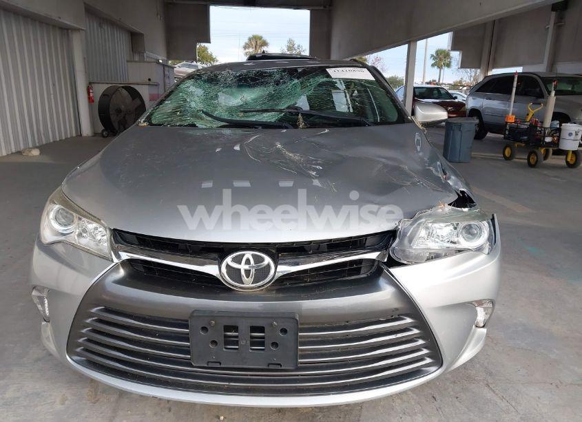 Photo 12 of 2015 Toyota Camry LE (VIN 4T4BF1FK1FR457523)