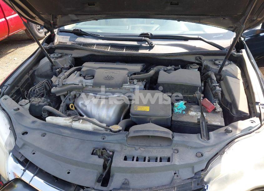 Photo 10 of 2015 Toyota Camry LE (VIN 4T4BF1FK1FR460079)