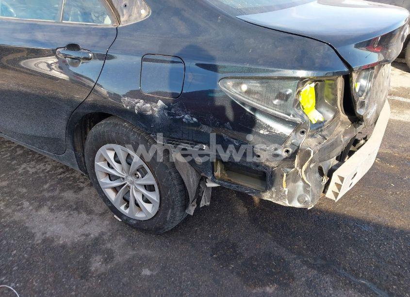 Photo 19 of 2015 Toyota Camry LE (VIN 4T4BF1FK1FR484527)