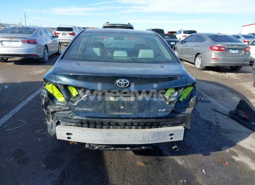 Photo 6 of 2015 Toyota Camry LE (VIN 4T4BF1FK1FR484527)