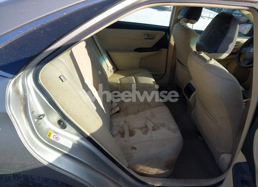 Photo 8 of 2015 Toyota Camry LE (VIN 4T4BF1FK1FR486231)