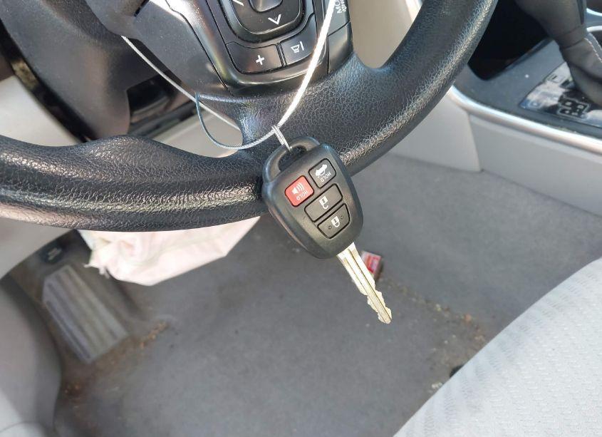 Photo 11 of 2015 Toyota Camry LE (VIN 4T4BF1FK1FR491719)