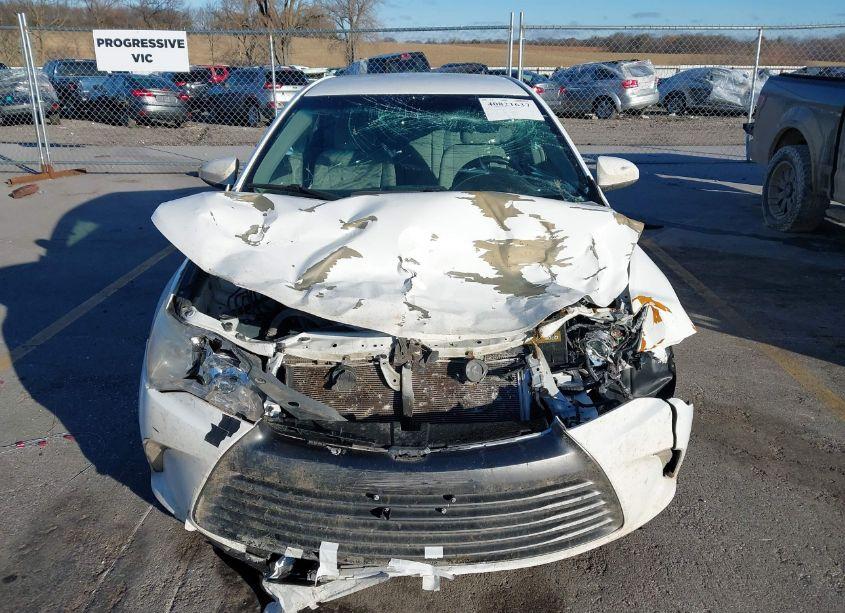 Photo 12 of 2015 Toyota Camry LE (VIN 4T4BF1FK1FR491719)