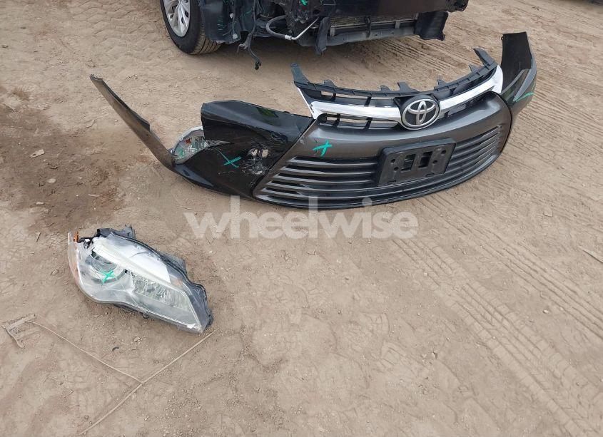 Photo 12 of 2015 Toyota Camry LE (VIN 4T4BF1FK1FR494443)