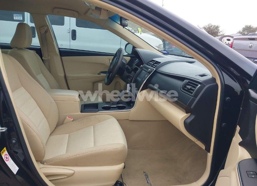 Photo 5 of 2015 Toyota Camry LE (VIN 4T4BF1FK1FR494443)