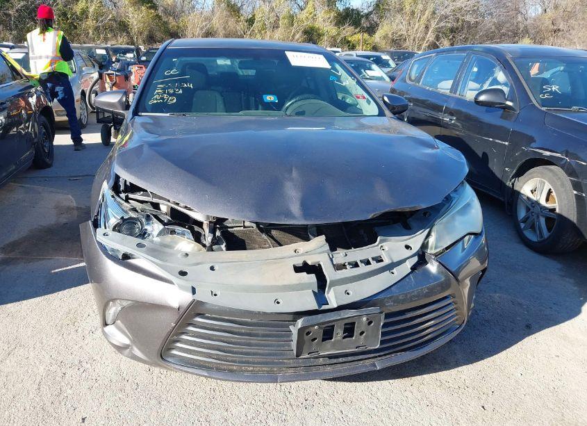 Photo 6 of 2015 Toyota Camry LE (VIN 4T4BF1FK1FR496936)