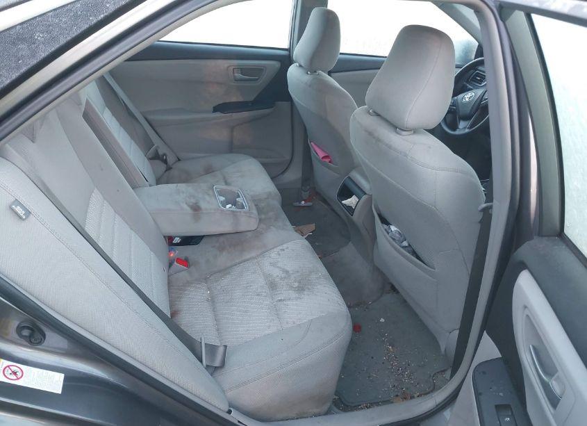 Photo 8 of 2016 Toyota Camry LE (VIN 4T4BF1FK1GR519777)