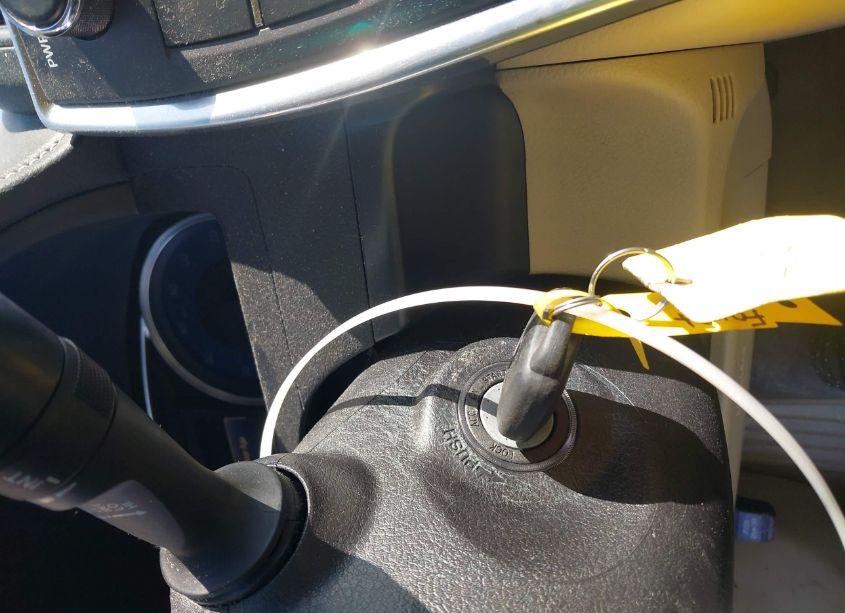 Photo 11 of 2016 Toyota Camry LE (VIN 4T4BF1FK1GR521481)