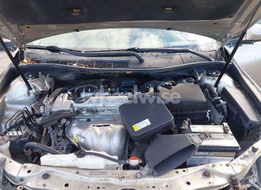 Photo 10 of 2016 Toyota Camry LE (VIN 4T4BF1FK1GR530682)