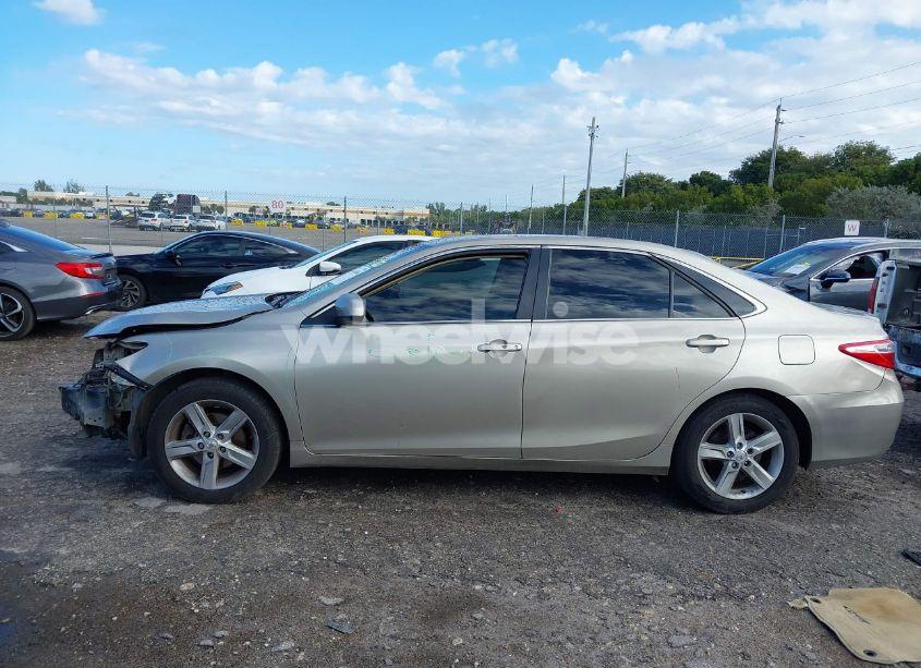 Photo 15 of 2016 Toyota Camry LE (VIN 4T4BF1FK1GR530682)