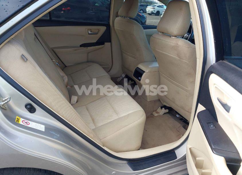 Photo 8 of 2016 Toyota Camry LE (VIN 4T4BF1FK1GR530682)