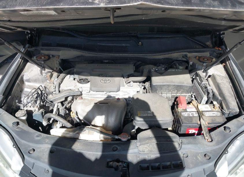 Photo 10 of 2016 Toyota Camry LE (VIN 4T4BF1FK1GR557851)