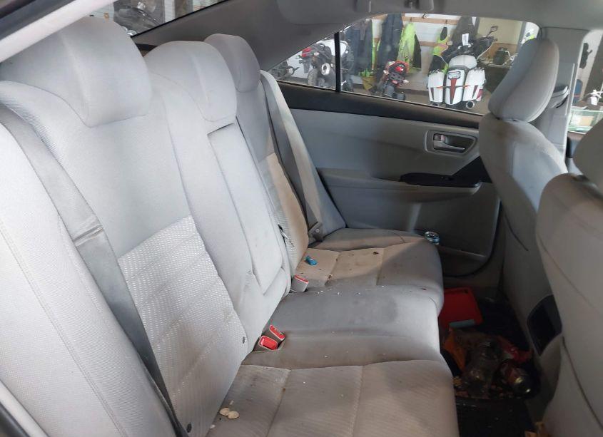 Photo 8 of 2016 Toyota Camry LE (VIN 4T4BF1FK1GR557851)