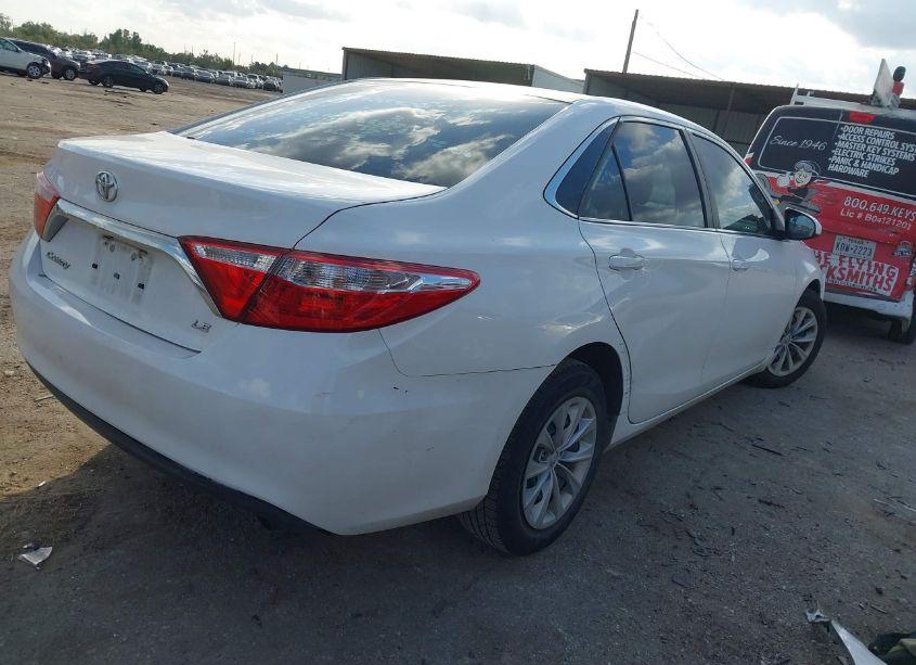 Photo 4 of 2016 Toyota Camry LE (VIN 4T4BF1FK1GR562192)