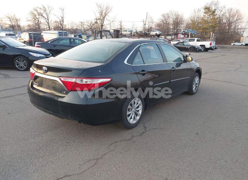 Photo 4 of 2016 Toyota Camry LE (VIN 4T4BF1FK1GR564749)