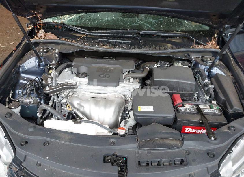 Photo 10 of 2016 Toyota Camry LE (VIN 4T4BF1FK1GR573709)