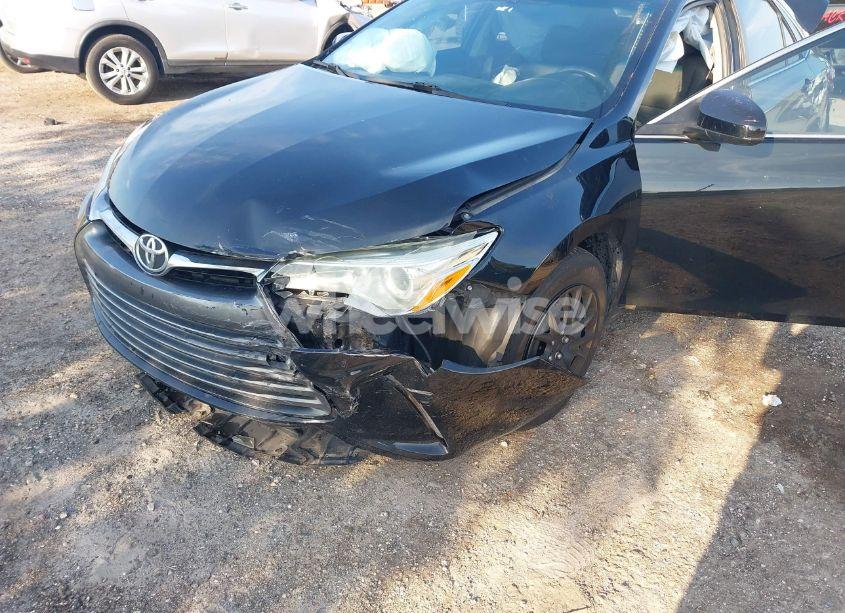 Photo 6 of 2016 Toyota Camry LE (VIN 4T4BF1FK1GR574732)