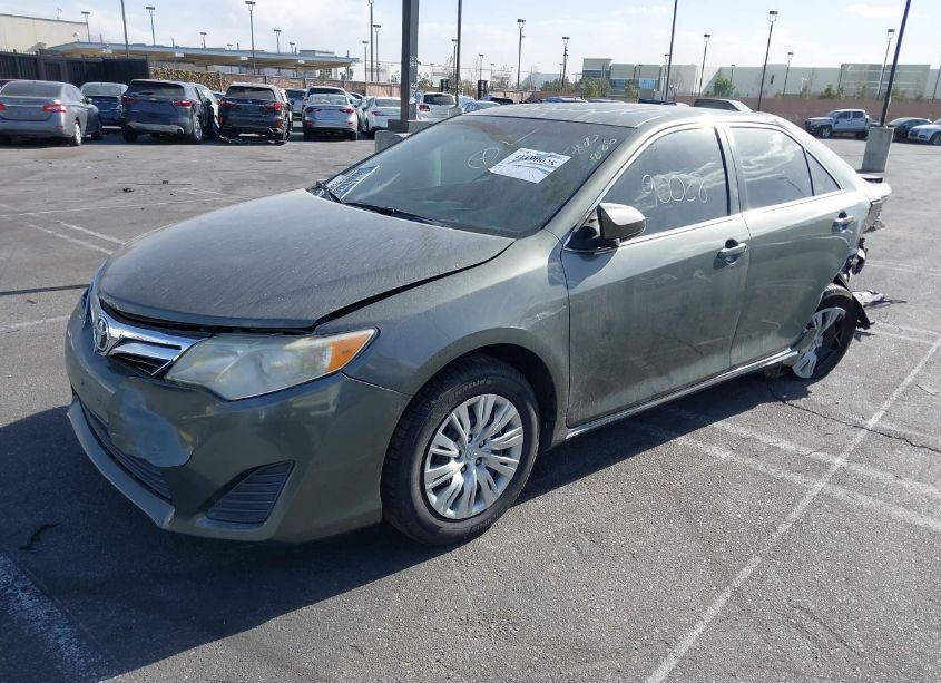Photo 2 of 2012 Toyota Camry LE (VIN 4T4BF1FK2CR162765)
