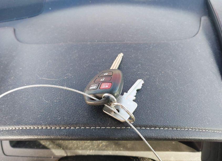 Photo 11 of 2012 Toyota Camry LE (VIN 4T4BF1FK2CR164676)