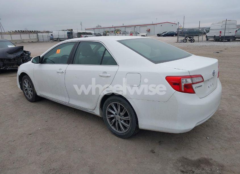 Photo 3 of 2012 Toyota Camry LE (VIN 4T4BF1FK2CR187441)