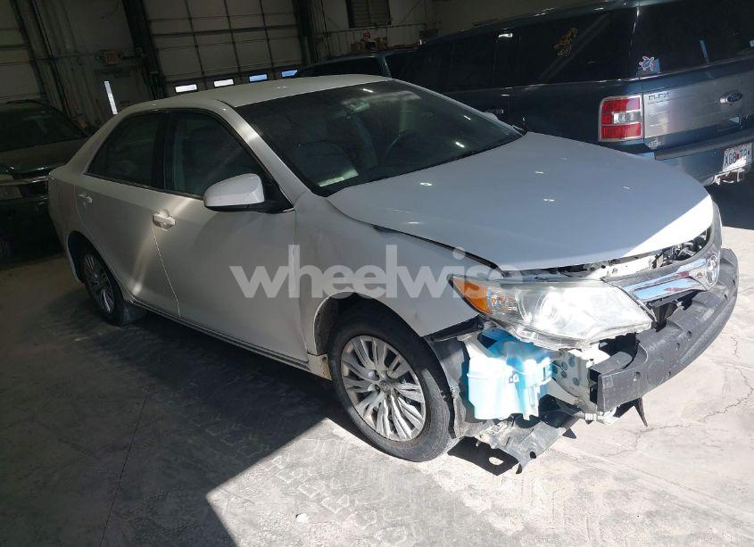 2012 Toyota Camry LE (VIN 4T4BF1FK2CR188766) main photo