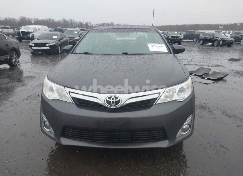 Photo 12 of 2012 Toyota Camry XLE (VIN 4T4BF1FK2CR203878)