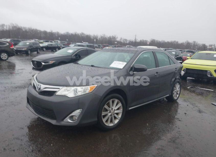 Photo 2 of 2012 Toyota Camry XLE (VIN 4T4BF1FK2CR203878)