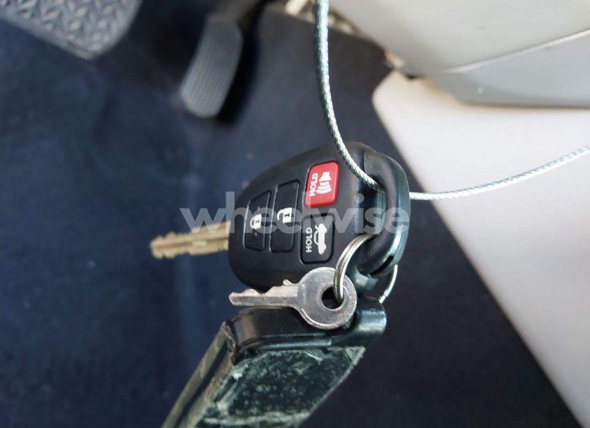 Photo 11 of 2012 Toyota Camry L (VIN 4T4BF1FK2CR212550)