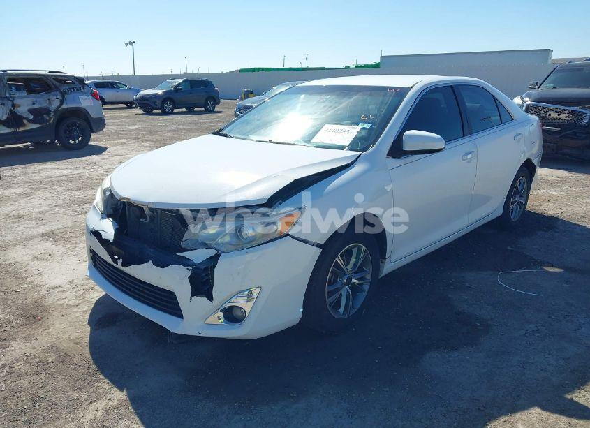 Photo 2 of 2012 Toyota Camry L (VIN 4T4BF1FK2CR212550)