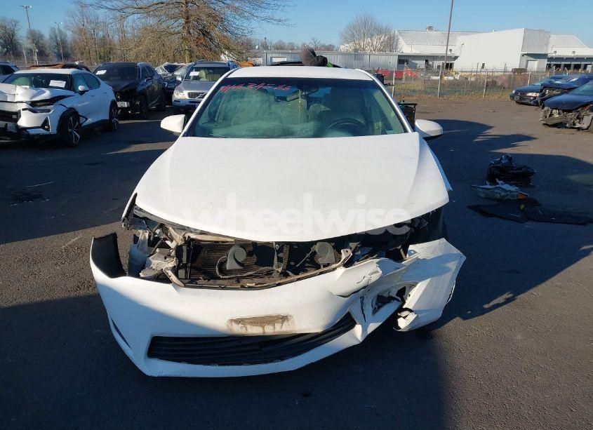 Photo 12 of 2012 Toyota Camry LE (VIN 4T4BF1FK2CR228103)