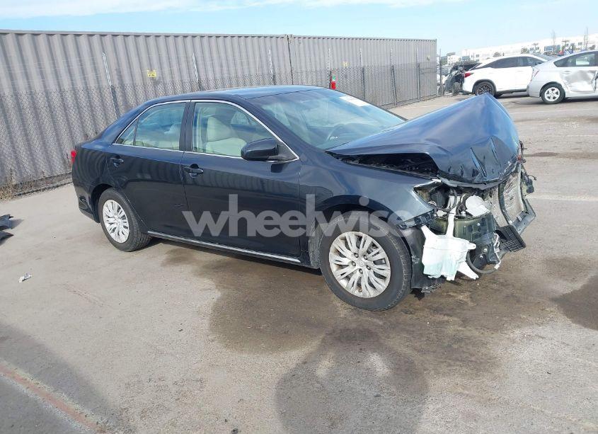 2012 Toyota Camry LE (VIN 4T4BF1FK2CR228831) main photo