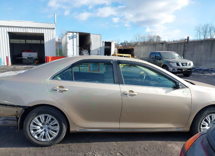 Photo 13 of 2012 Toyota Camry LE (VIN 4T4BF1FK2CR231194)