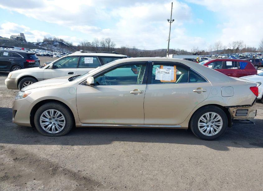 Photo 14 of 2012 Toyota Camry LE (VIN 4T4BF1FK2CR231194)