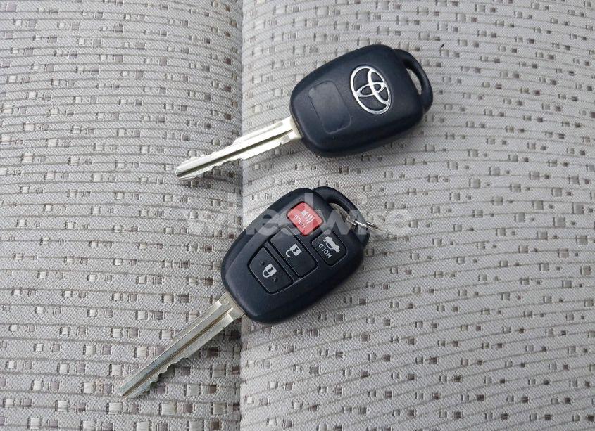 Photo 11 of 2012 Toyota Camry LE (VIN 4T4BF1FK2CR253471)