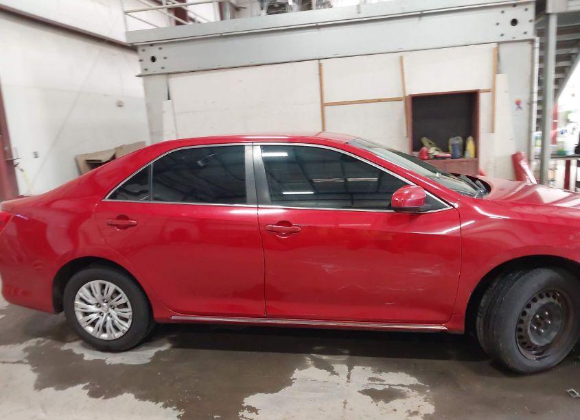 Photo 13 of 2013 Toyota Camry LE (VIN 4T4BF1FK2DR277237)